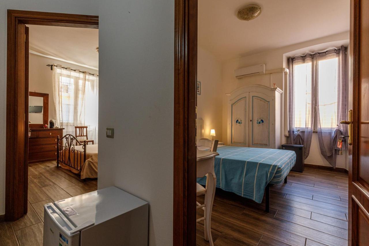 Onlyrooms I - Central & Quiet Area Cagliari Exterior foto